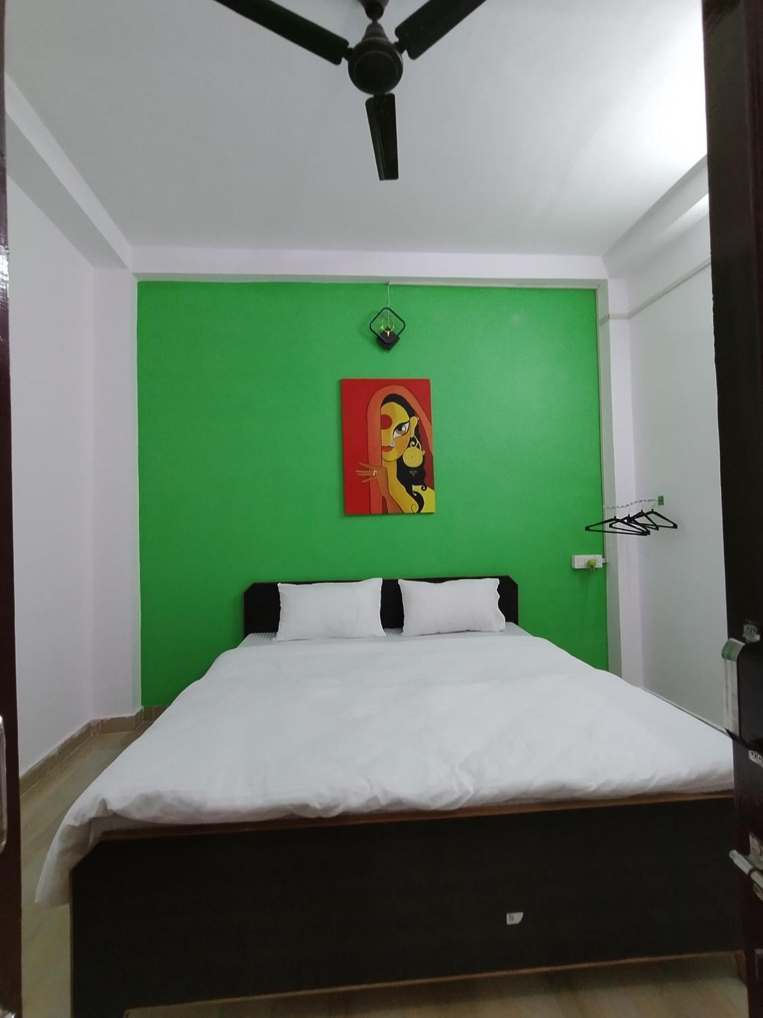 Ganga Putra Inn พาราณสี ภายนอก รูปภาพ